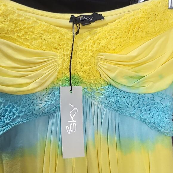 Sky Yellow and Light Blue Tie-Die Strapless Tank Top - Picture 2 of 7